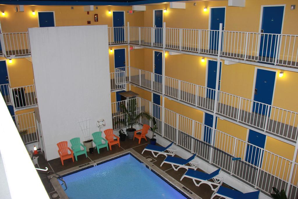 Seaside Inn & Suites فينويك آيلاند المظهر الخارجي الصورة